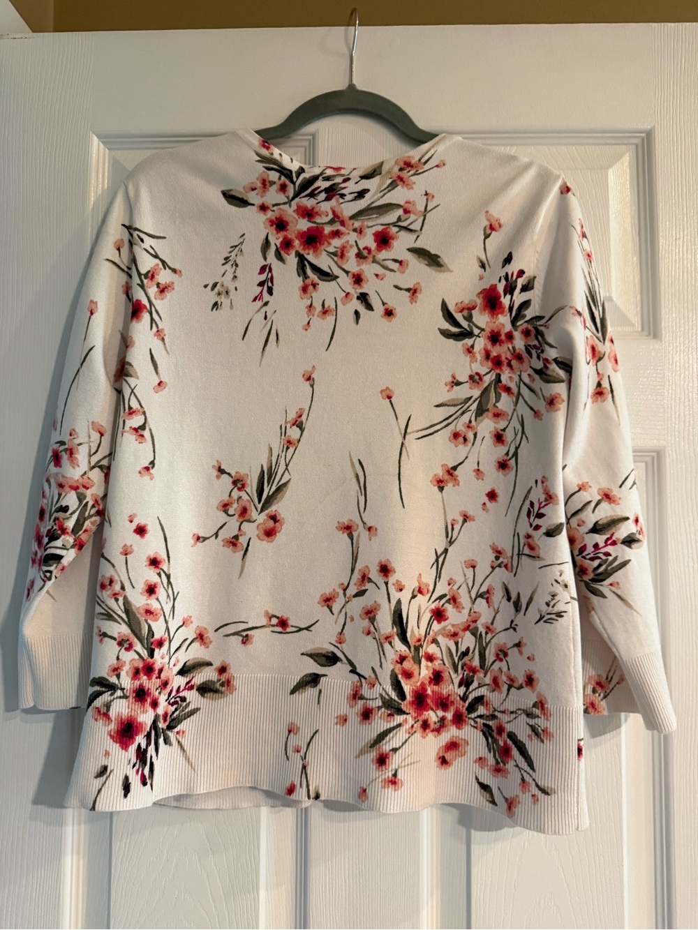 White House Black Market Soft White Cardigan with Pink Flowers - Picture 4 of 4